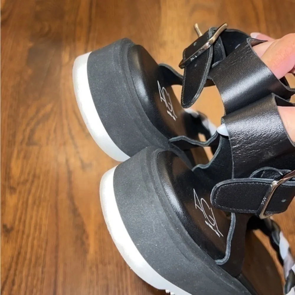 AGL Mirea Black Braided Platform Ankle Strap‎ Sandals